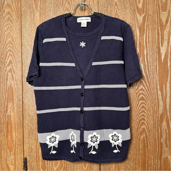 VTG Alfred Dunner Womens Knit Shirt Classic Navy Floral Grandma Core Layered Top - Picture 1 of 3